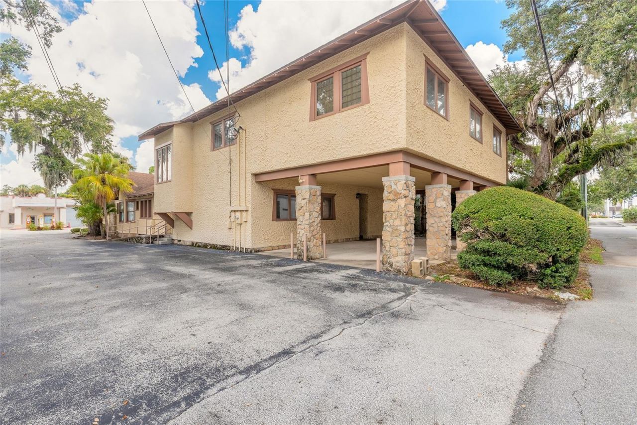 205 Magnolia Street, New Smyrna Beach, FL 32168 Photo