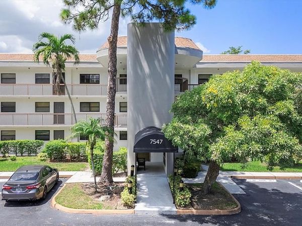 7547 NW 79th Ave, Unit 111, Tamarac, FL 33321
