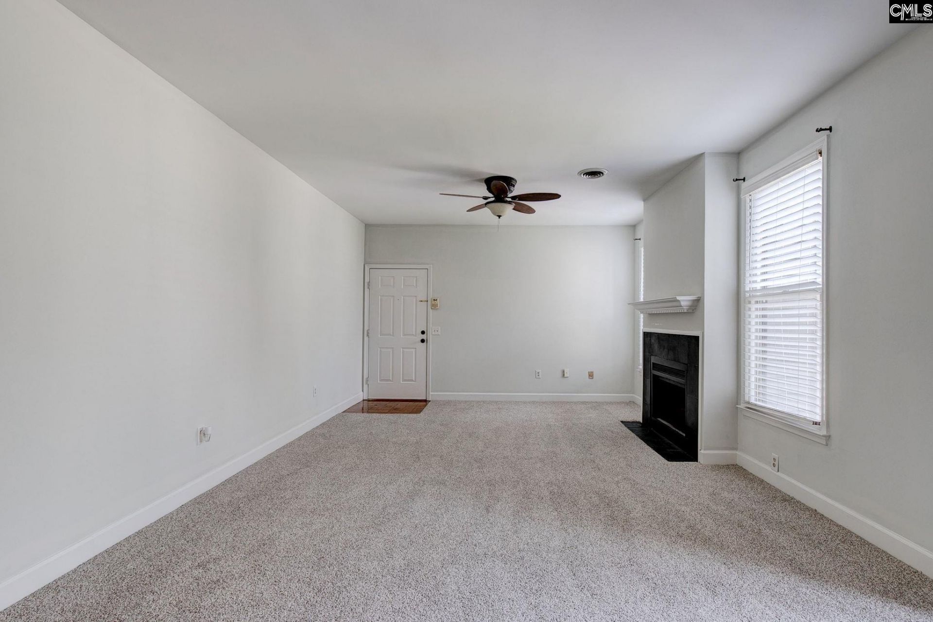 3923 W Buchanan Drive Photo 8
