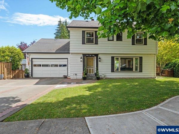 2880 Mountain View Dr S, Salem, OR 97302