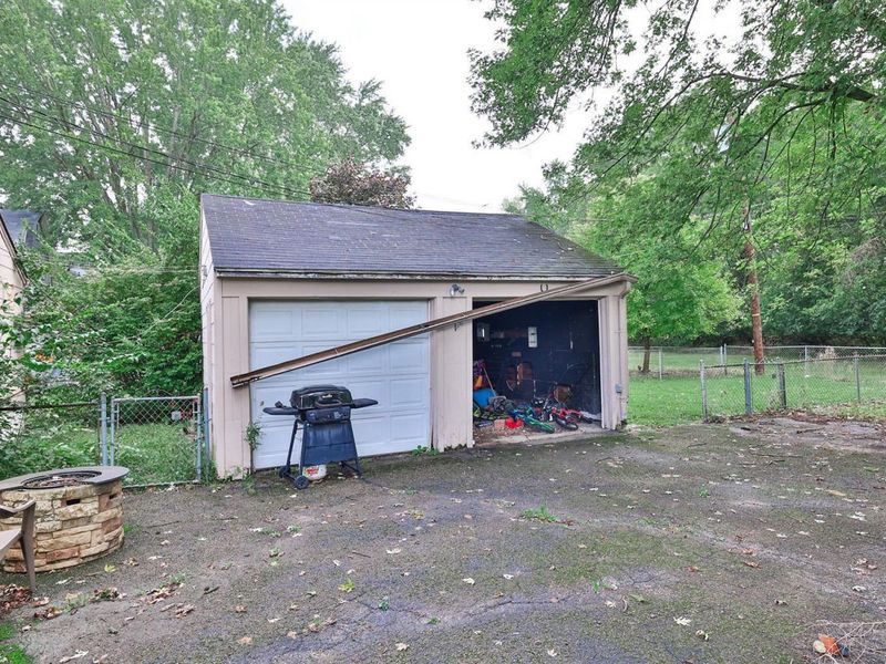 836-838 Rodgers Drive, Springfield, OH 45503 Photo 19