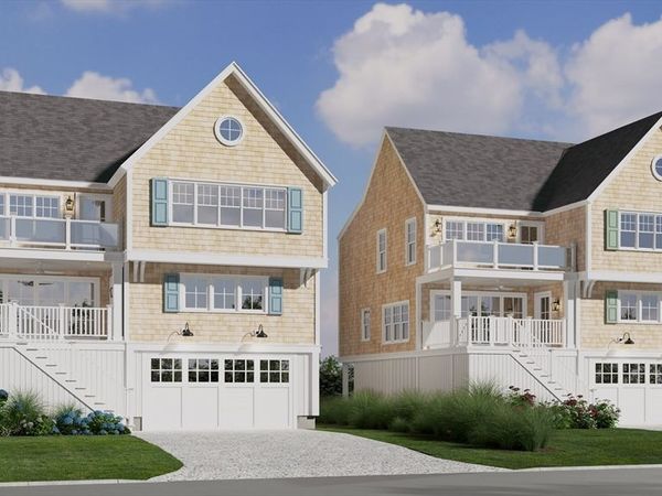 14 Freeman Ave, Sandwich, MA 02563