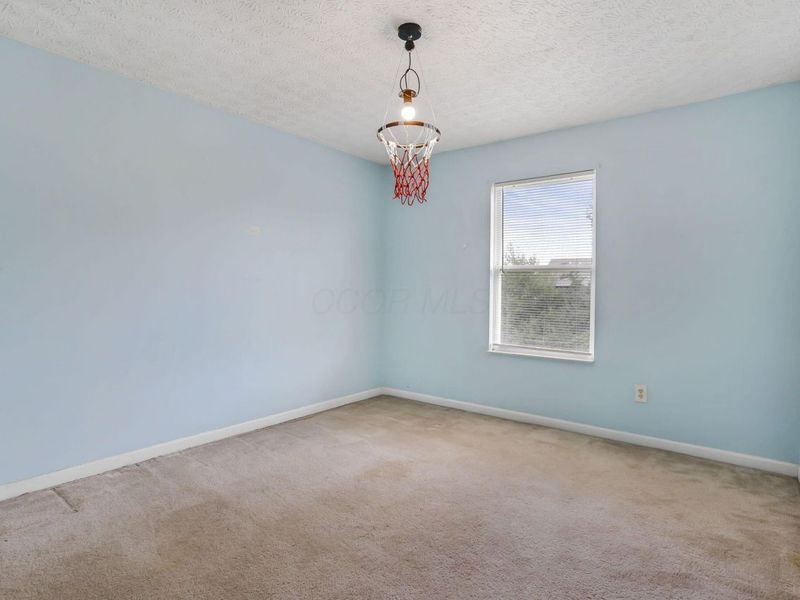 5882 Abernathy Lane, Unit 5882F, Columbus, OH 43232 Photo 17