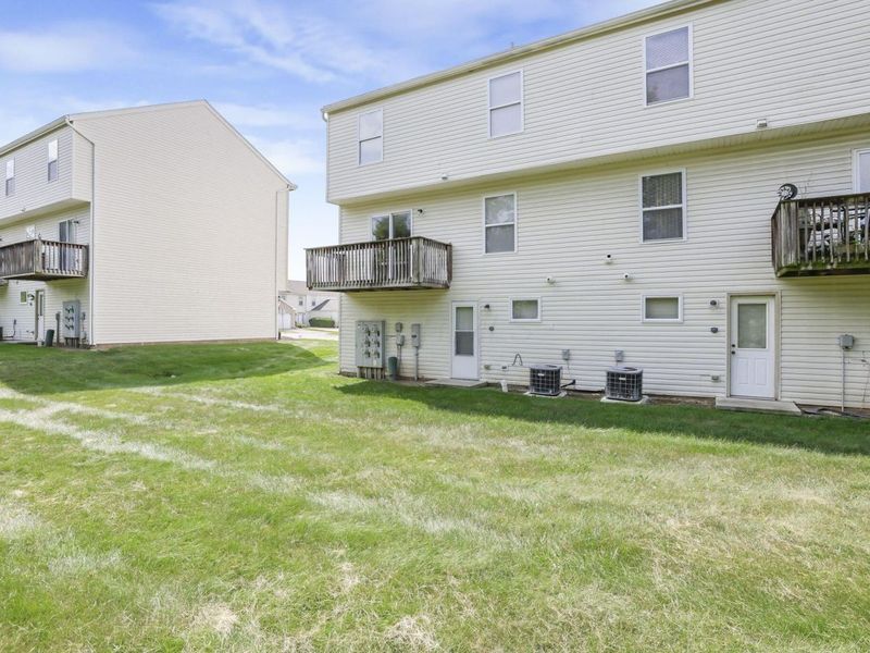 5882 Abernathy Lane, Unit 5882F, Columbus, OH 43232 Photo 33