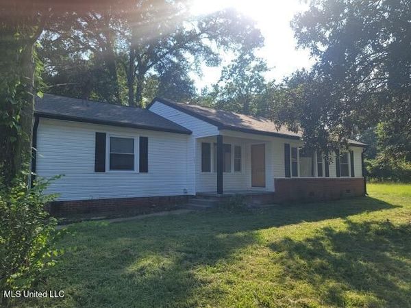 5413 Crepe Myrtle Drive, Jackson, MS 39206