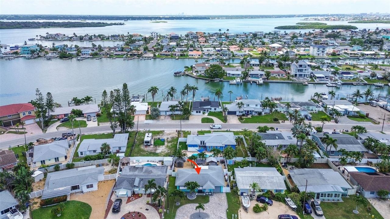 725 Sunset Cove, Madeira Beach, FL 33708 Photo