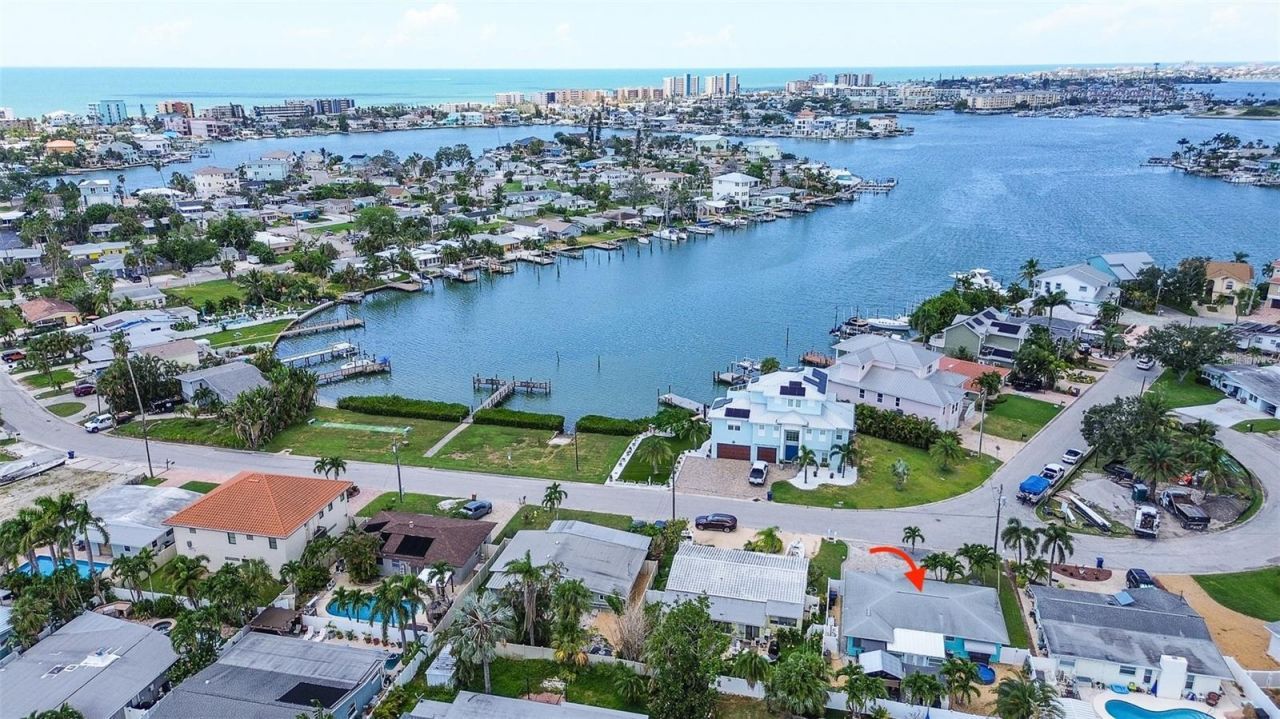 725 Sunset Cove, Madeira Beach, FL 33708 Photo