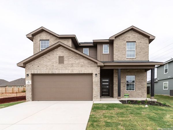 312 Ivy Road, Seguin, TX 78155