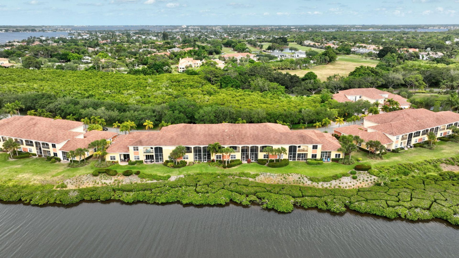 2408 SW Island Creek Trail, Palm City, FL 34990 Photo