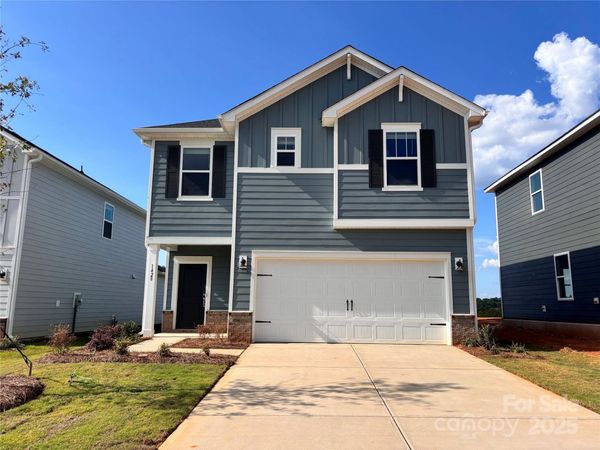 1428 Wildflower Street, Newton, NC 28658