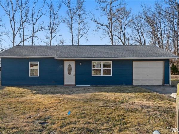 1508 Belleau Lake Drive, O'Fallon, MO 63366