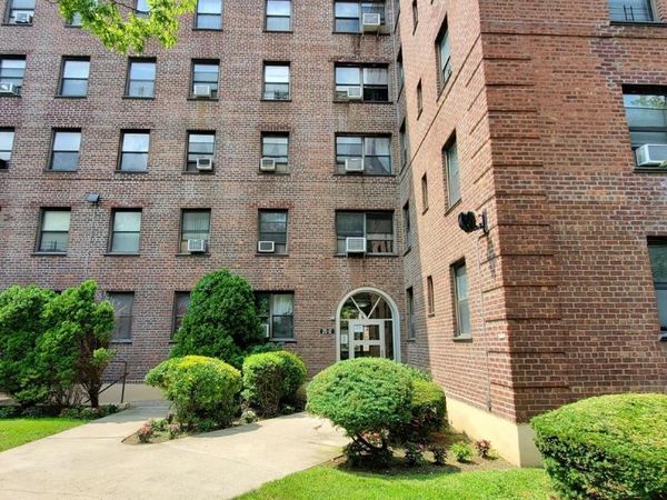 25-12 Union Street, Unit 3B, Flushing, NY 11354