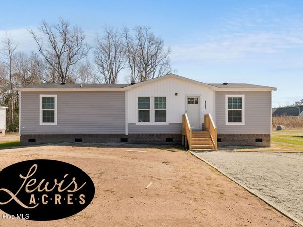 6745 Lewis Drive SE, Winnabow, NC 28479