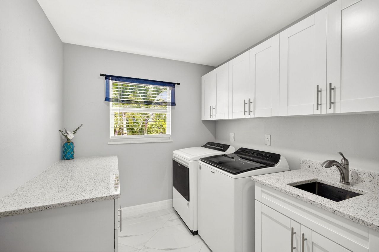 720 Durion Ct, Sanibel, FL 33957 Photo