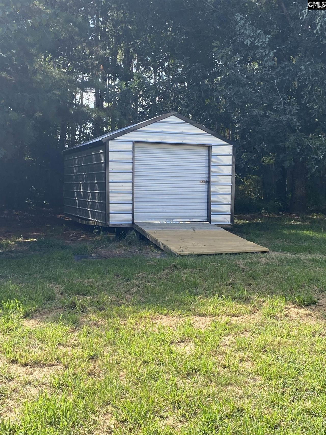 1308 Bear Creek Road Photo 7