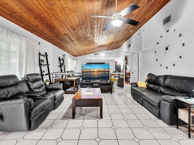 4201 NW 73rd Avenue, Lauderhill, FL 33319 Photo
