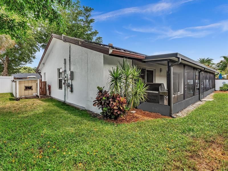 4201 NW 73rd Avenue, Lauderhill, FL 33319 Photo