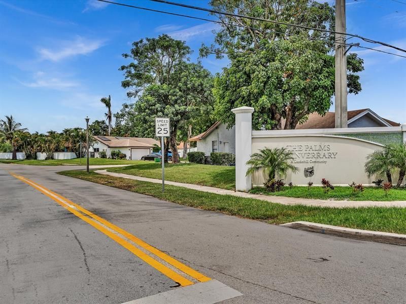 4201 NW 73rd Avenue, Lauderhill, FL 33319 Photo