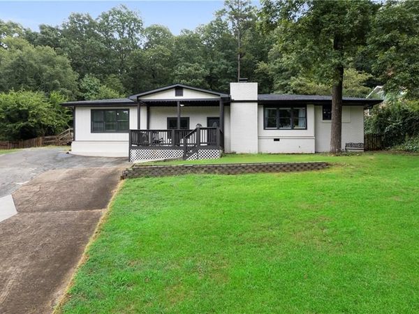 52 Buena Vista Circle SE, Cartersville, GA 30121