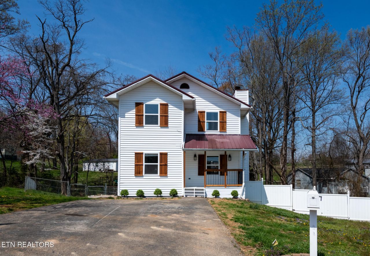 426 Willow Tree Lane, Morristown, TN 37814 Main Photo