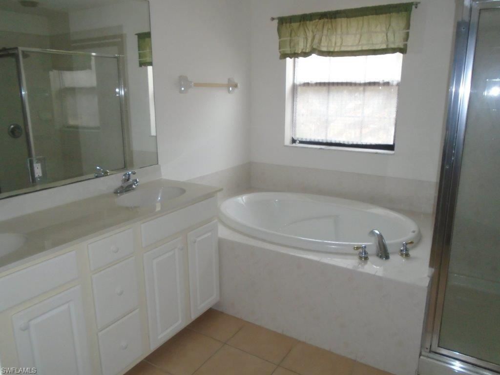 9058 Water Tupelo Rd, Fort Myers, FL 33912 Photo