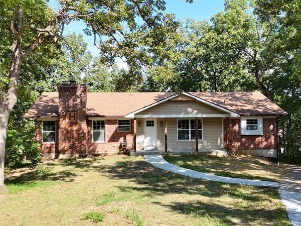 9748 Lee Drive, Hillsboro, MO 63050