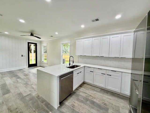 2005 Bolton Street Photo 9