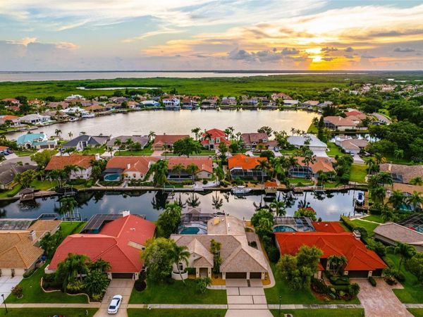 4826 LONGWATER WAY, TAMPA, FL 33615