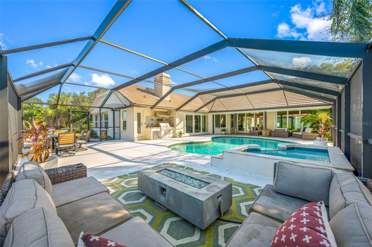 4826 Longwater Way, Tampa, FL 33615 Photo