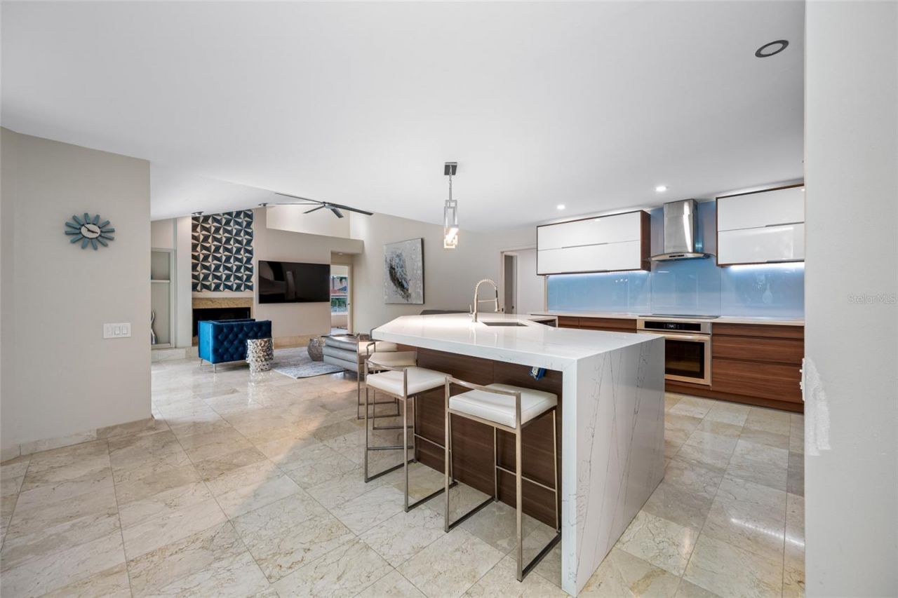 4826 Longwater Way, Tampa, FL 33615 Photo