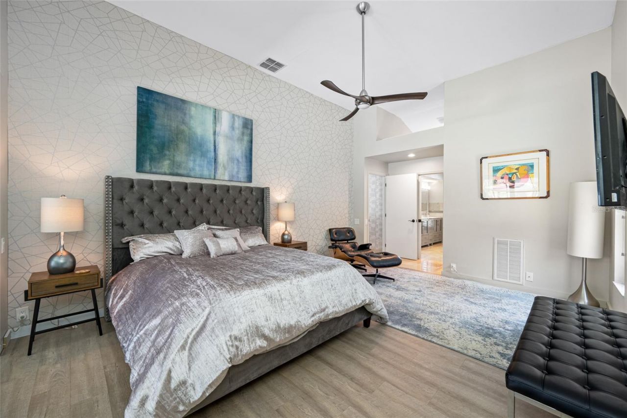 4826 Longwater Way, Tampa, FL 33615 Photo