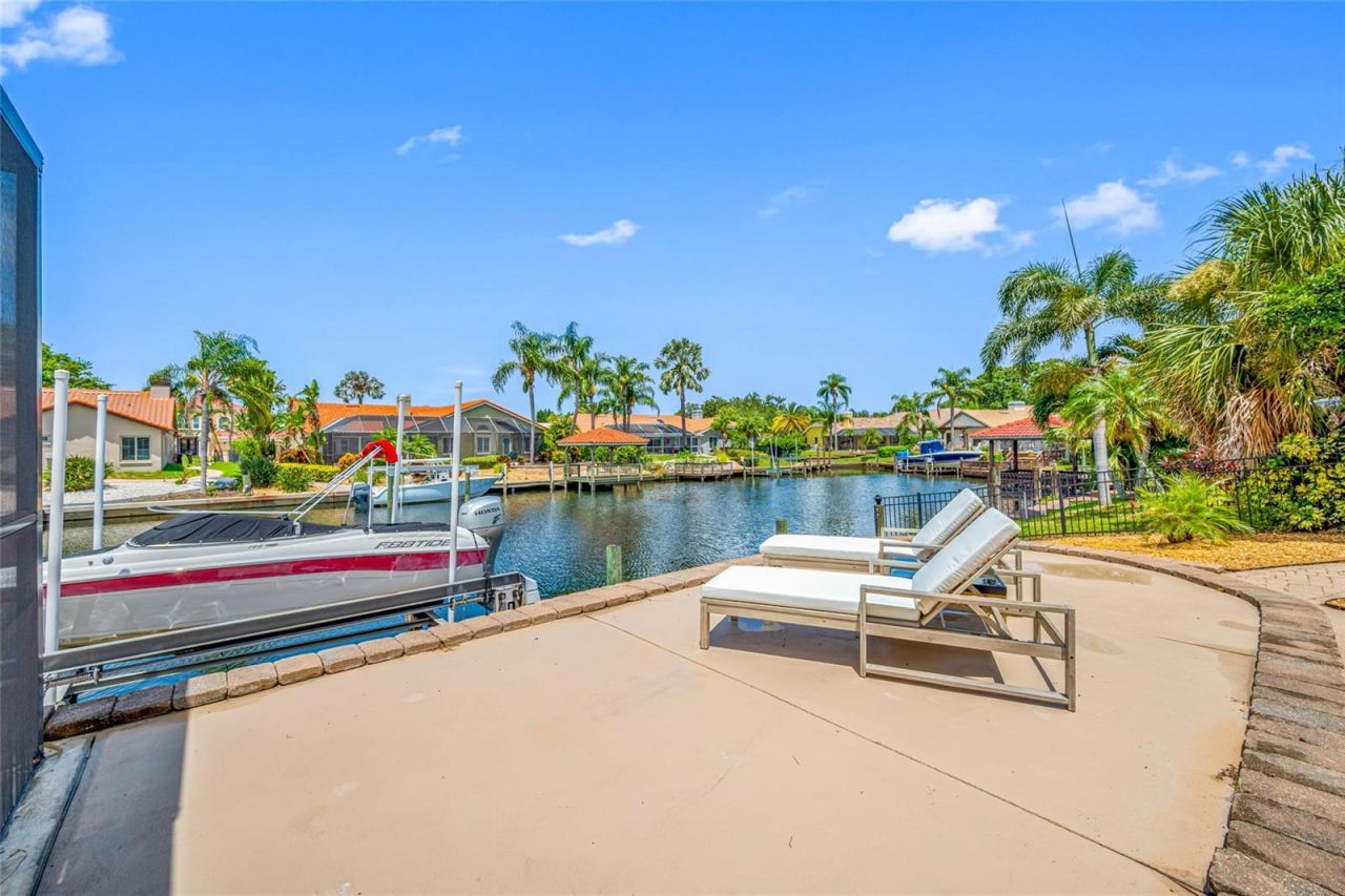 4826 Longwater Way, Tampa, FL 33615 Photo