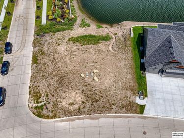 28586 Jessie Circle, Valley, NE 68064