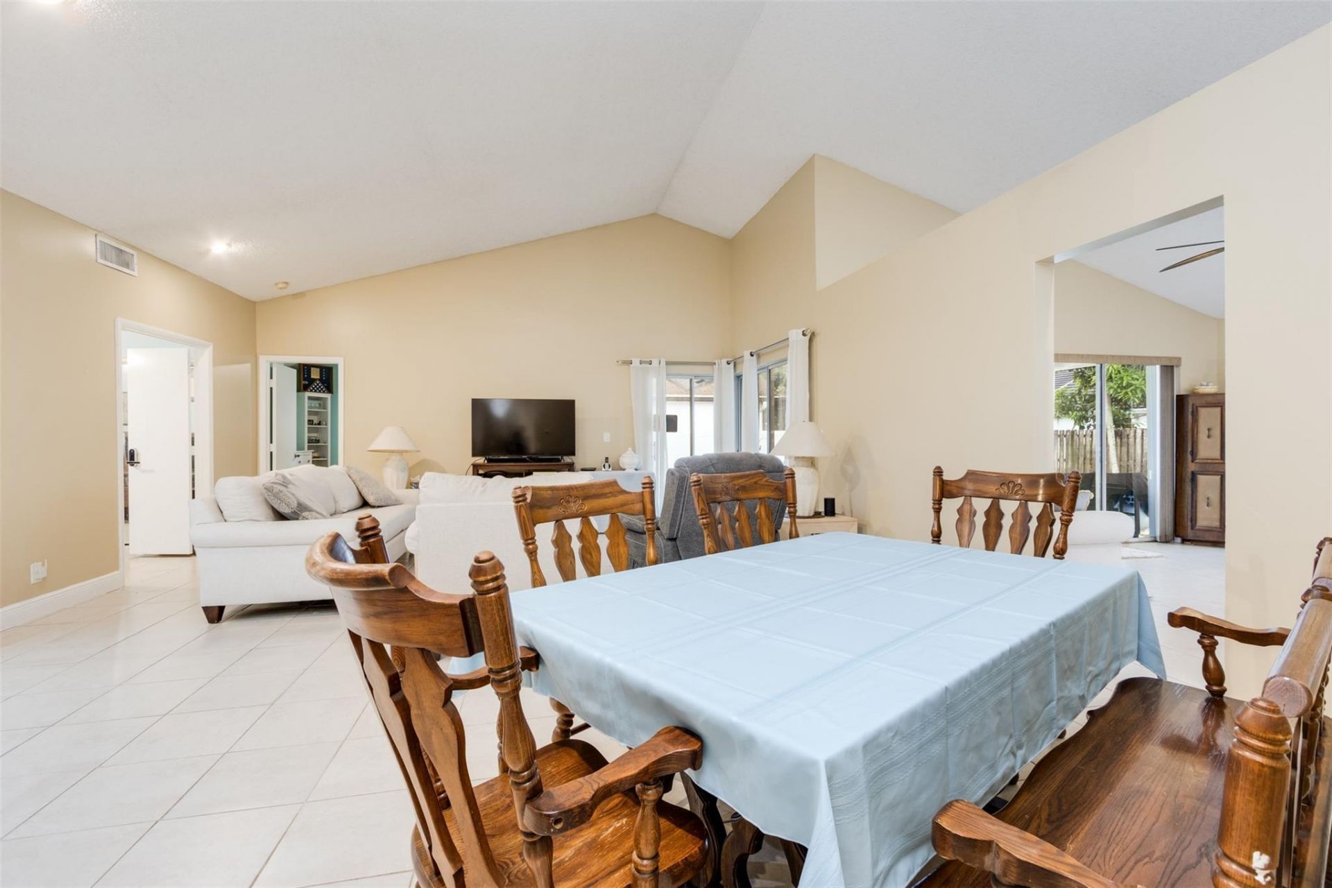 1020 SW 149th Lane, Sunrise, FL 33326 Photo