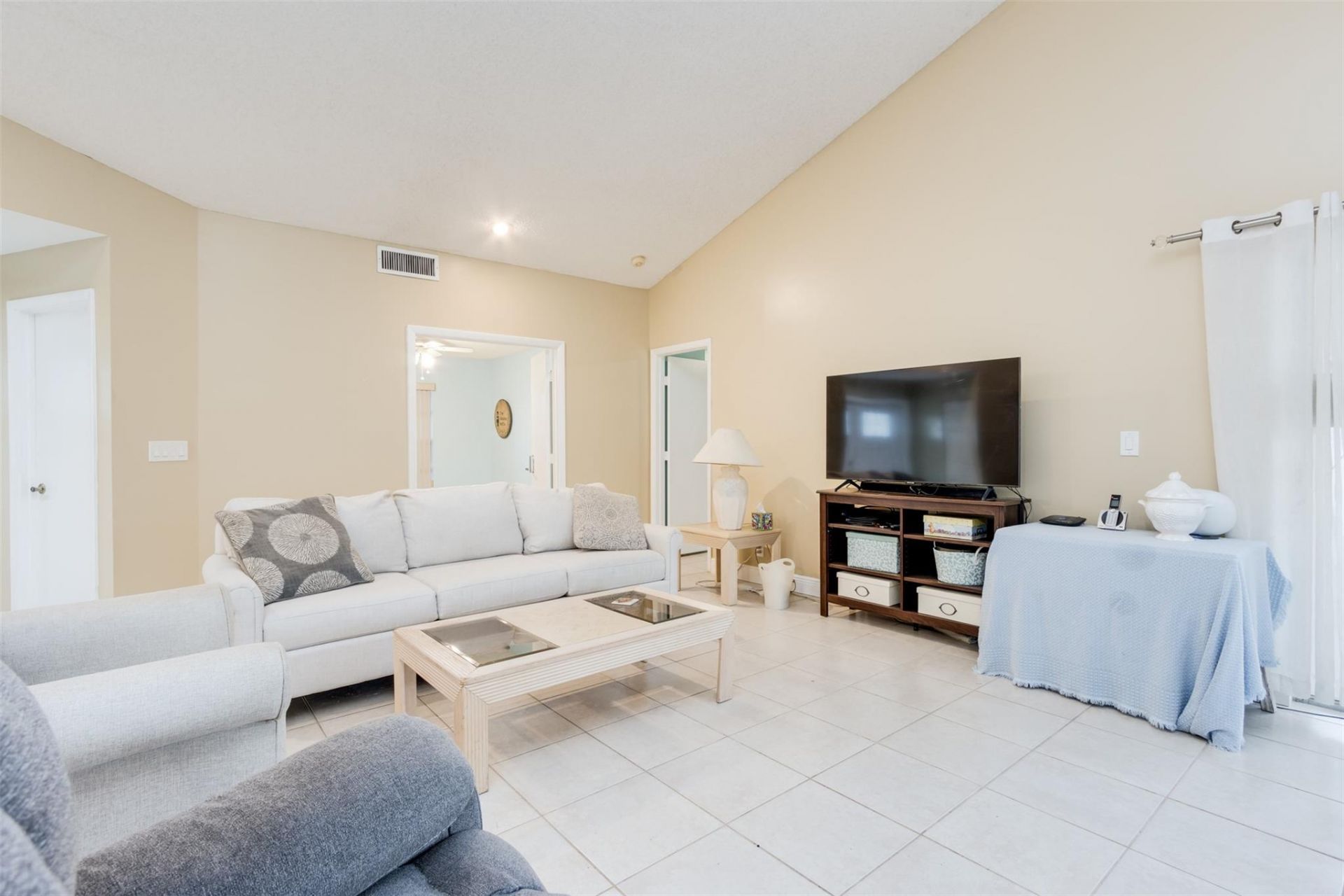 1020 SW 149th Lane, Sunrise, FL 33326 Photo