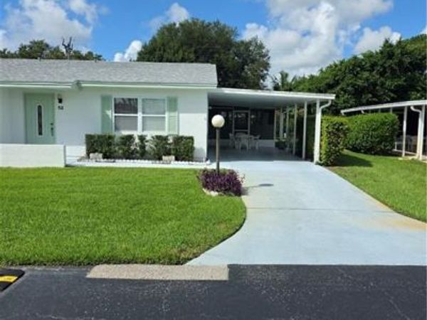 52 Heath Aster LN, LEHIGH ACRES, FL 33936