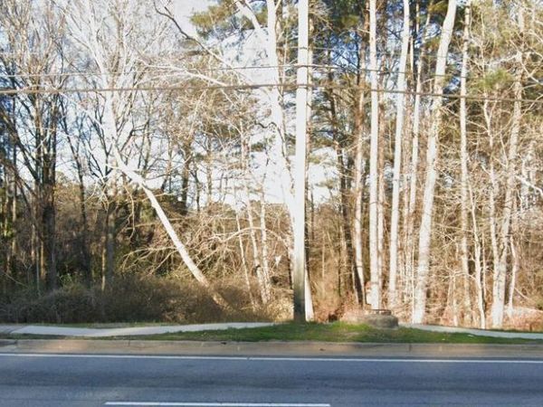 7184 Covington Highway, Lithonia, GA 30058