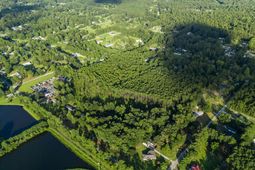 248 Marshall Acres Drive photo 4