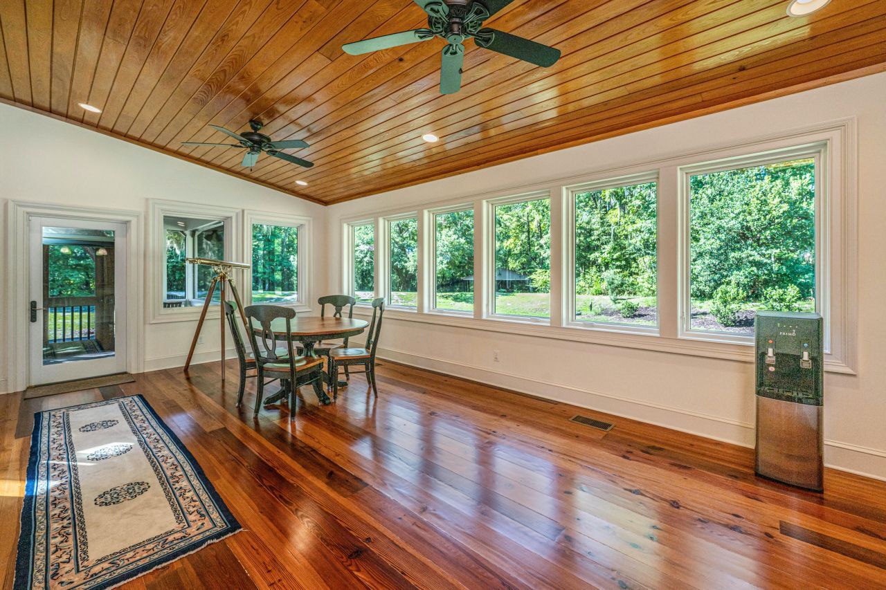 676 Public Lndg Lane Photo 23