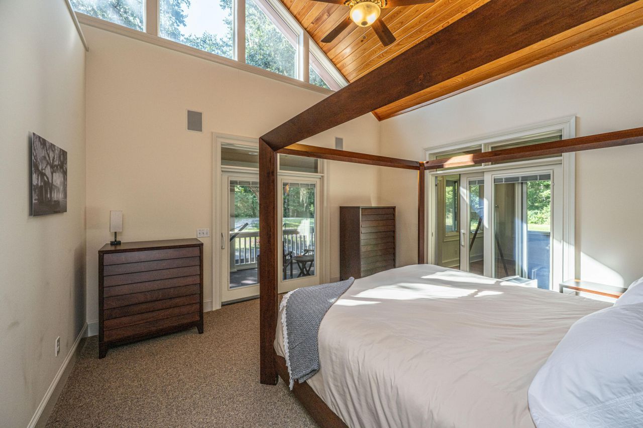 676 Public Lndg Lane Photo 30