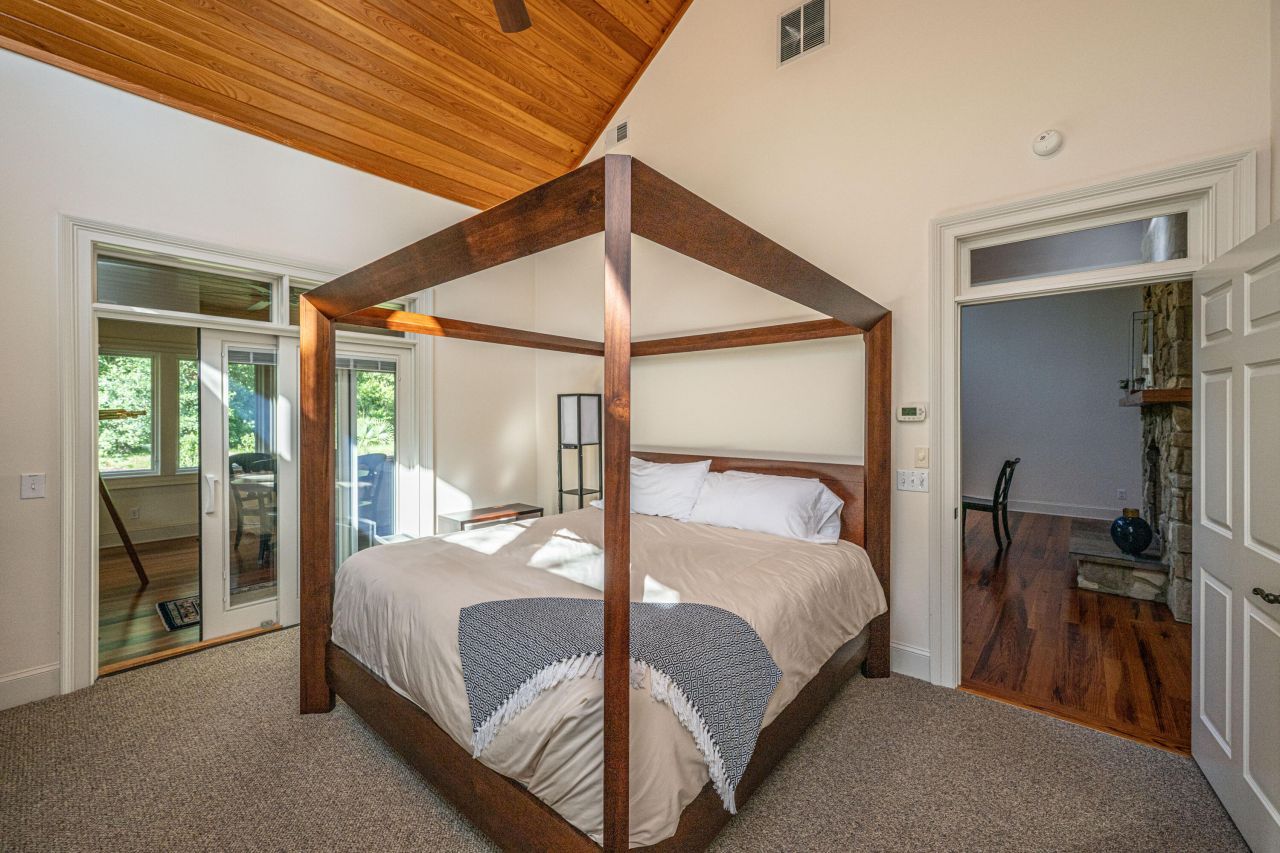 676 Public Lndg Lane Photo 31