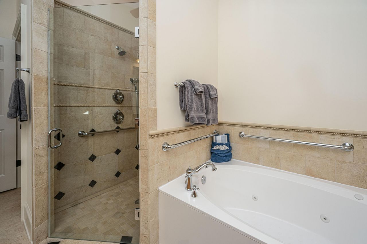 676 Public Lndg Lane Photo 34