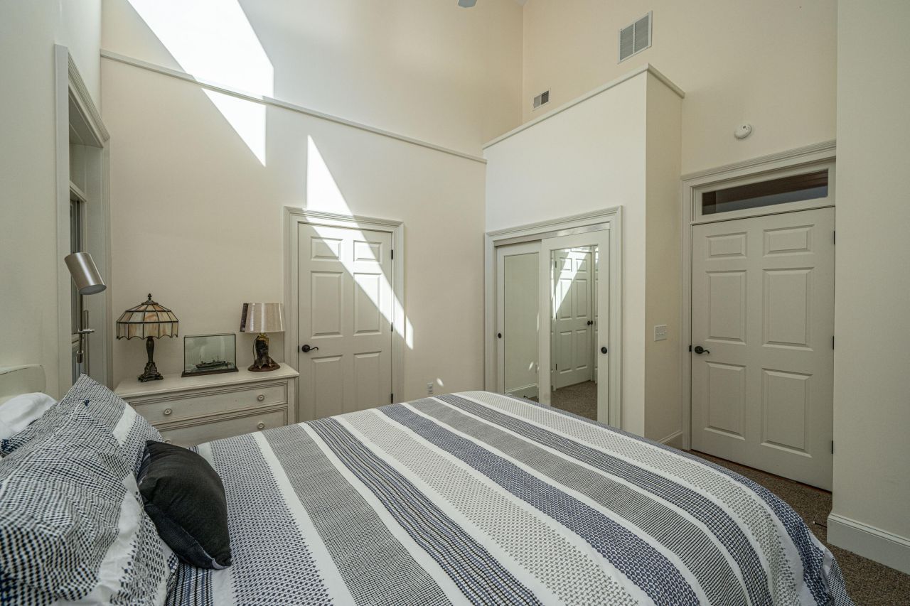 676 Public Lndg Lane Photo 36