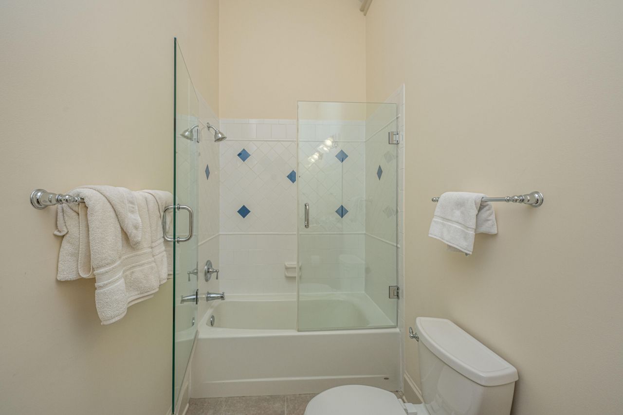 676 Public Lndg Lane Photo 43