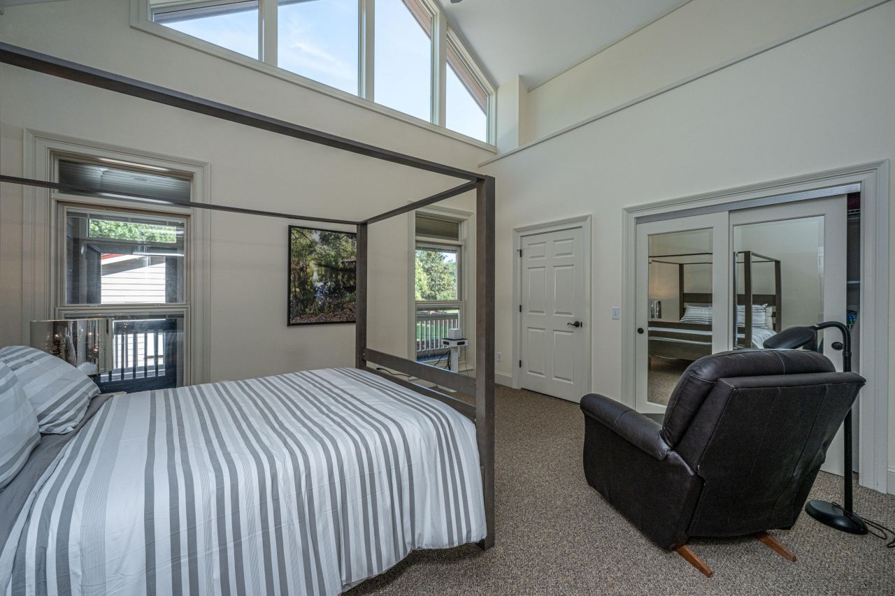 676 Public Lndg Lane Photo 45