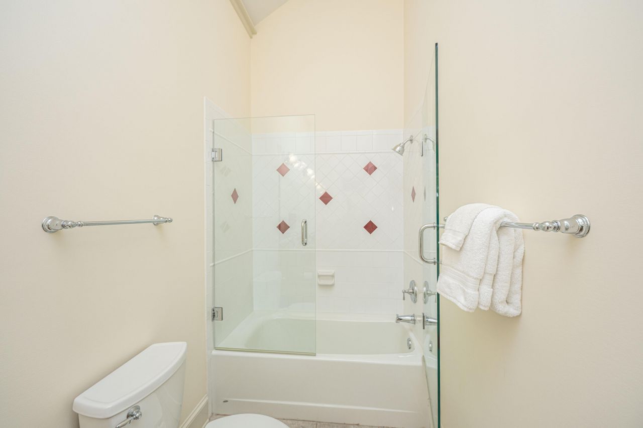 676 Public Lndg Lane Photo 48