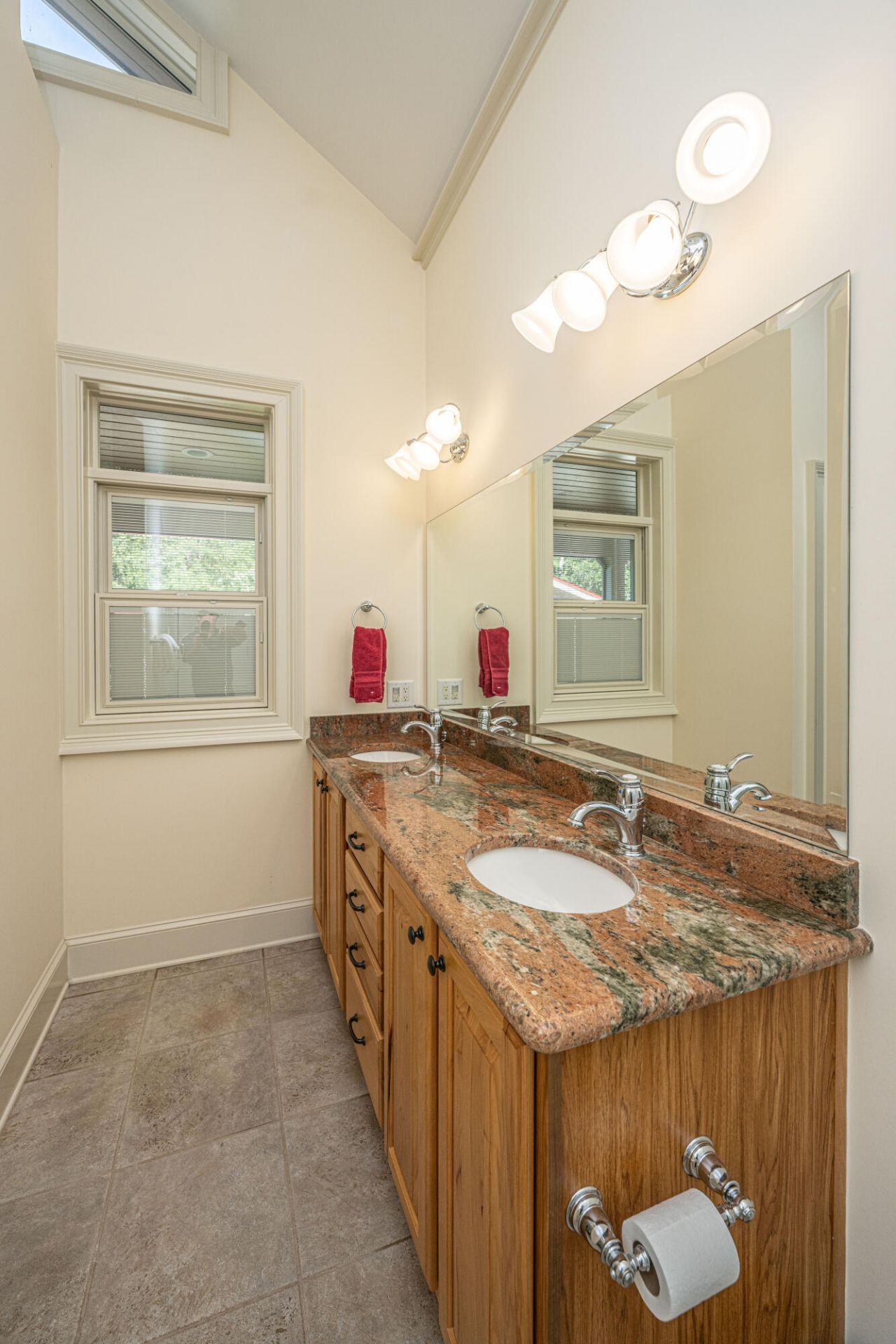 676 Public Lndg Lane Photo 50