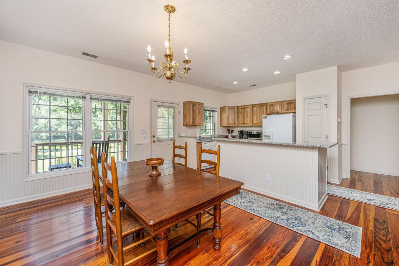 676 Public Lndg Lane Photo 98