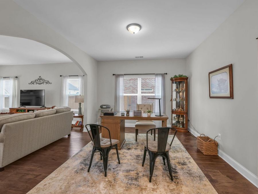 Property Image 11