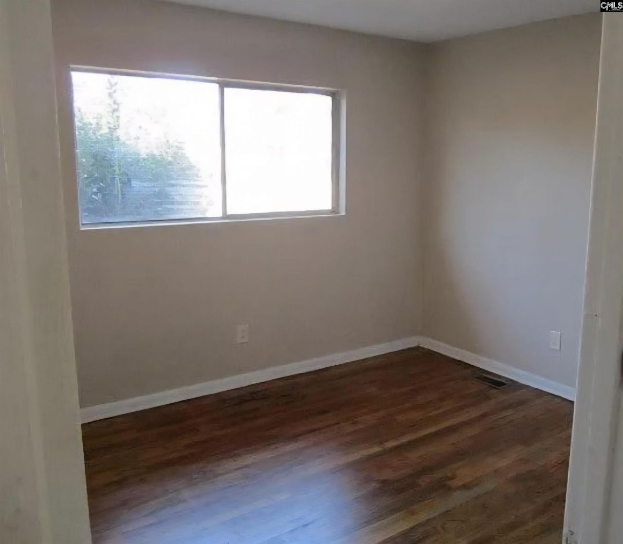 2956 Dell Drive Photo 5